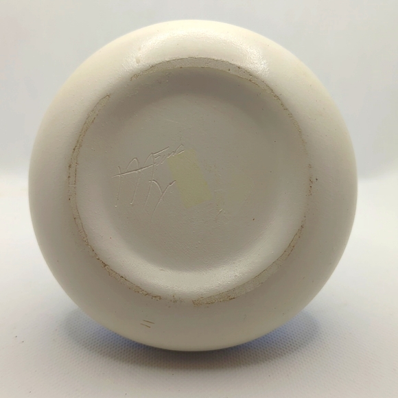 Navajo Pottery - signed by artist - Picture 3 of 8